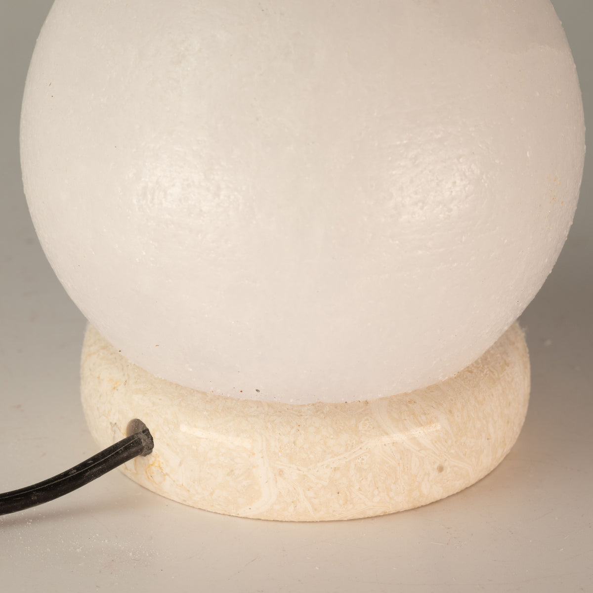 Quality USB Ball WHITE Salt Lamp - 9 cm (multi)